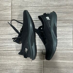 NEW BALANCE WOMEN SHOES